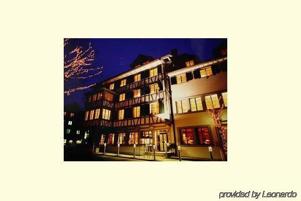 Hotel Restaurant Zum Goldenen Kopf Bülach Exteriör bild